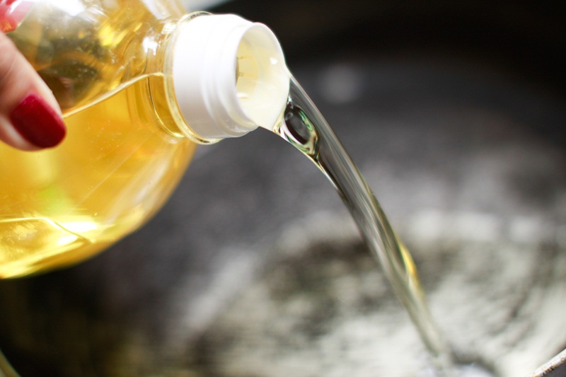 Store-Cooking-Oil-Step-3
